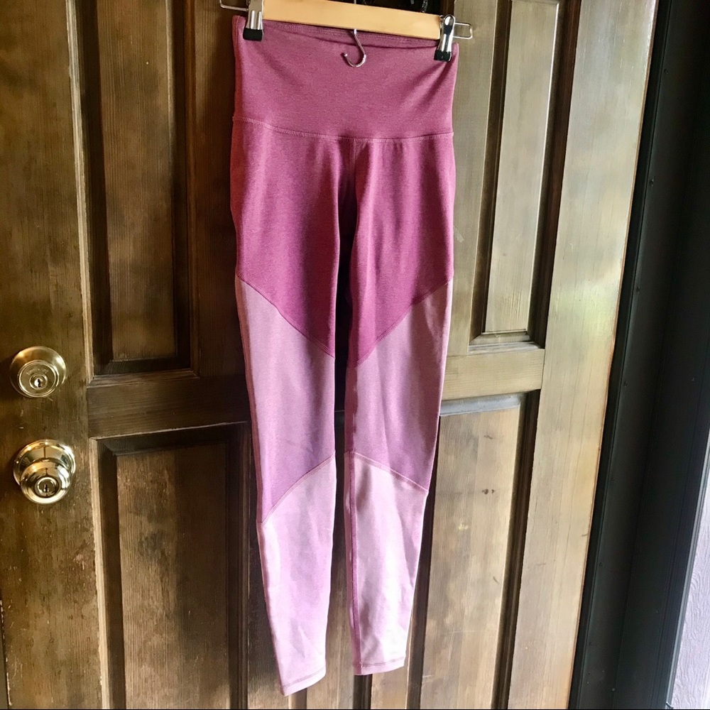 Old Navy Active Women’s Petite Leggings Size XS